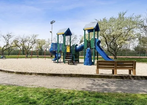 443 Partridge Lane Deerfield IL 60015