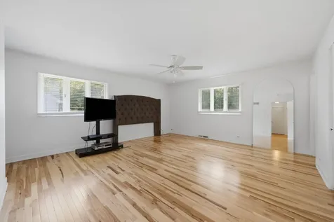 346 Butternut Drive Wood Dale IL 60191