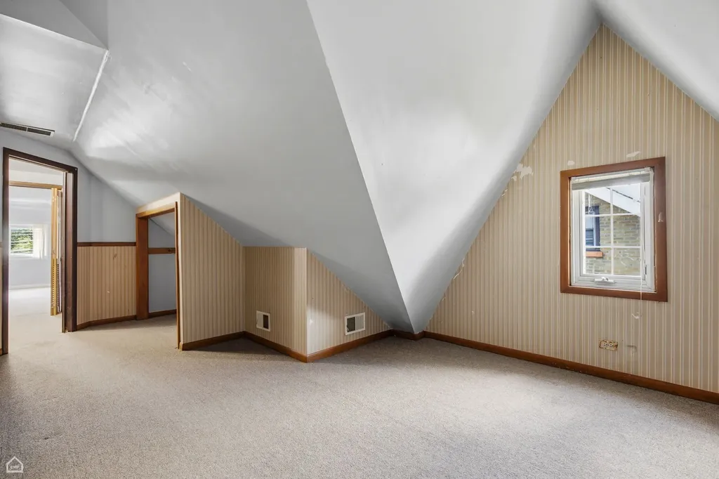 2257 Orchard Street Blue Island IL 60406
