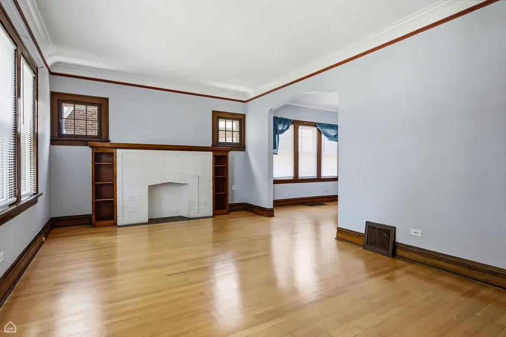 2257 Orchard Street Blue Island IL 60406