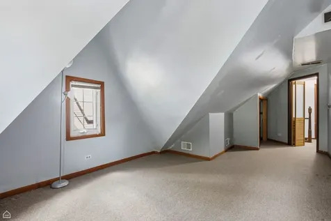 2257 Orchard Street Blue Island IL 60406
