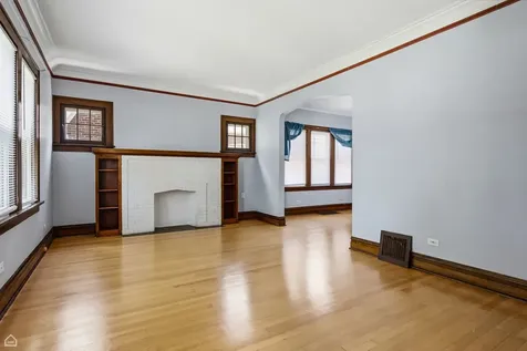 2257 Orchard Street Blue Island IL 60406