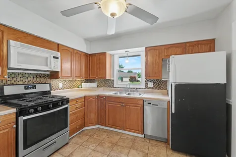 517 Stout Street St. Joseph IL 61873