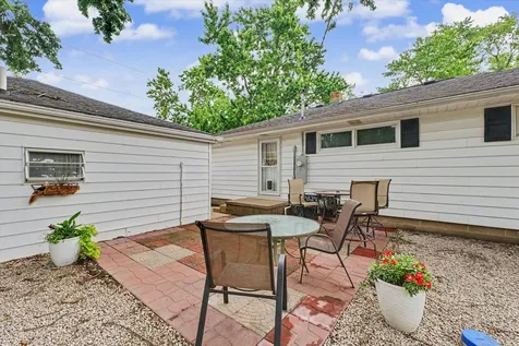 517 Stout Street St. Joseph IL 61873