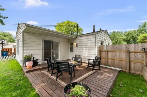 2838 38TH Avenue Rock Island IL 61201
