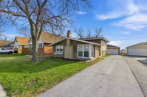 16743 Butterfield Drive Country Club Hills IL 60478