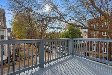 4351 North Bell Avenue Chicago IL 60618