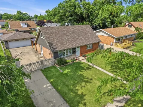 7036 Oxford Street Bridgeview IL 60455