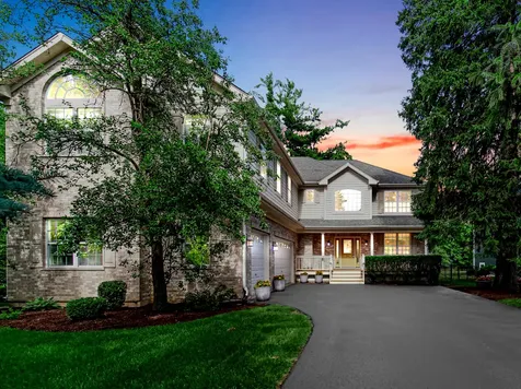 361 South Quentin Road Palatine IL 60067