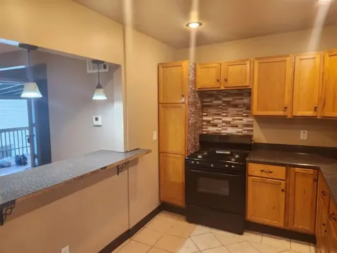 208 Illinois Street Joliet IL 60436