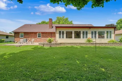 304 Cherokee Drive Georgetown IL 61846