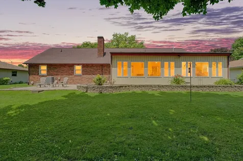 304 Cherokee Drive Georgetown IL 61846
