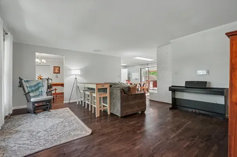 304 Cherokee Drive Georgetown IL 61846