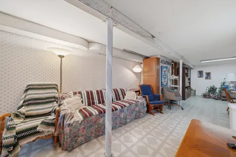 6111 West 55th Street Chicago IL 60638