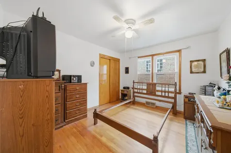 6111 West 55th Street Chicago IL 60638