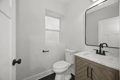 6423 South Evans Avenue Chicago IL 60637