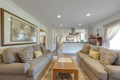 1447 Carol Lane Deerfield IL 60015