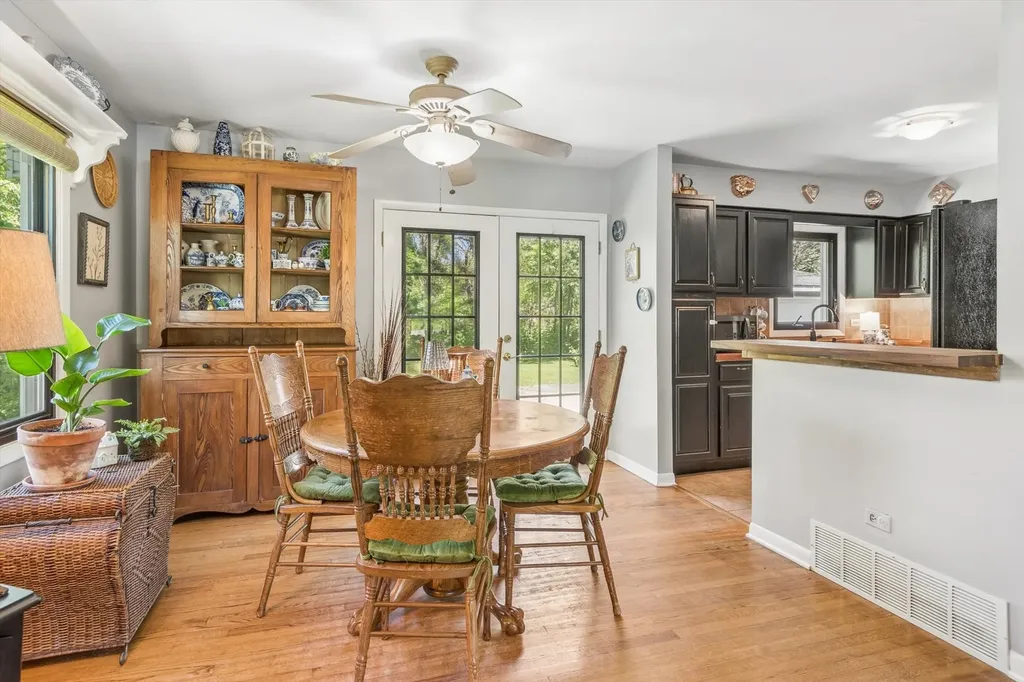 916 Lacey Avenue Lisle IL 60532