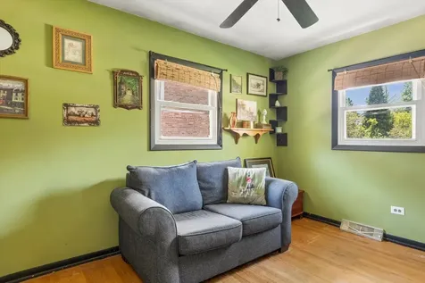 916 Lacey Avenue Lisle IL 60532