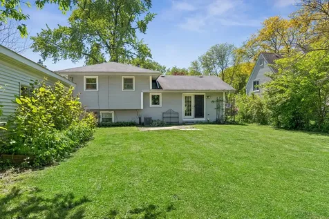 916 Lacey Avenue Lisle IL 60532