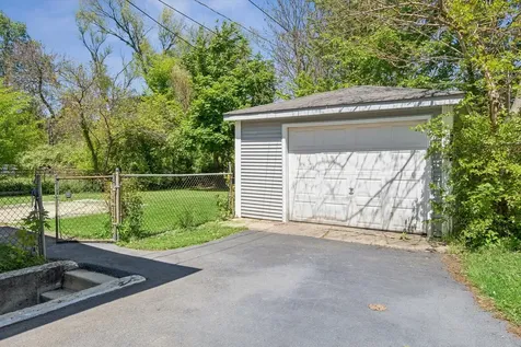 916 Lacey Avenue Lisle IL 60532
