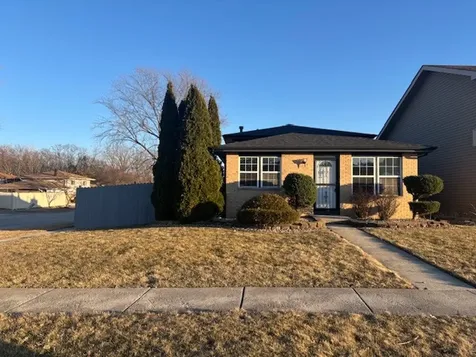 18143 Idlewild Drive Country Club Hills IL 60478