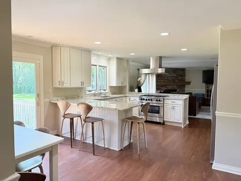 1447 Carol Lane Deerfield IL 60015