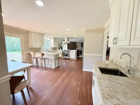 1447 Carol Lane Deerfield IL 60015