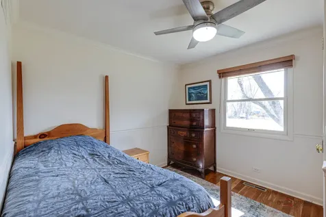 1447 Carol Lane Deerfield IL 60015