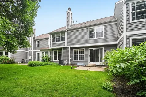 620 North Charter Hall Drive Palatine IL 60067