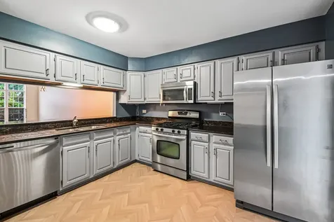 620 North Charter Hall Drive Palatine IL 60067