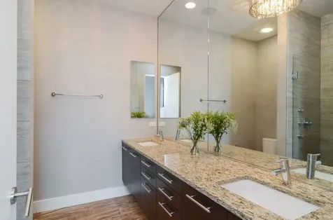 134 South Aberdeen Street Chicago IL 60607