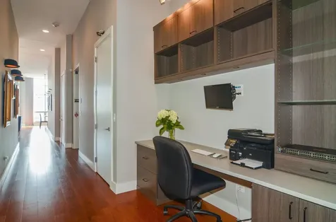134 South Aberdeen Street Chicago IL 60607