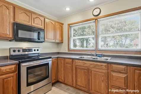 2923 Shorewood Drive Mchenry IL 60050