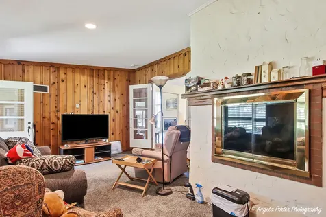 2923 Shorewood Drive Mchenry IL 60050
