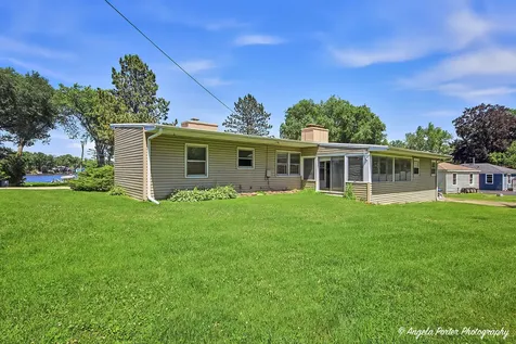 2923 Shorewood Drive Mchenry IL 60050