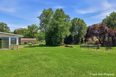 2923 Shorewood Drive Mchenry IL 60050