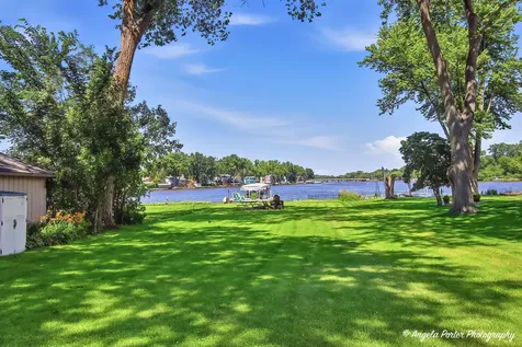 2923 Shorewood Drive Mchenry IL 60050
