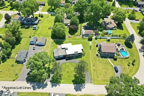 2923 Shorewood Drive Mchenry IL 60050