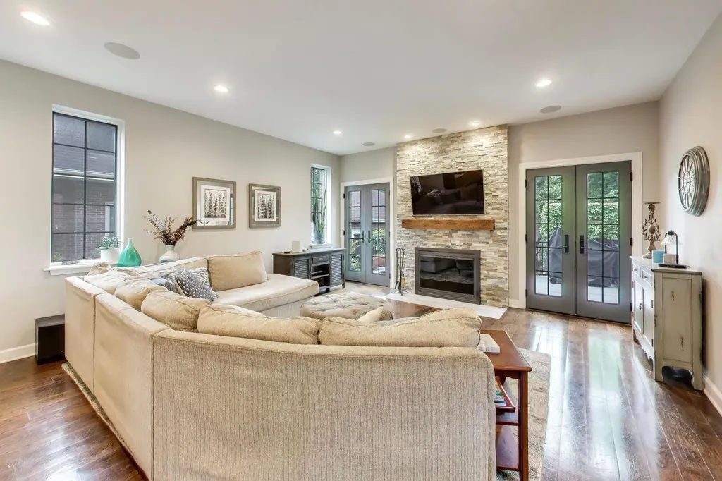 614 North Merrill Street Park Ridge IL 60068