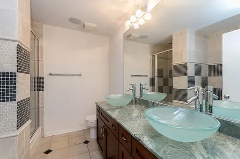 1735 North Paulina Street Chicago IL 60622