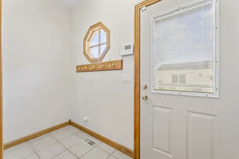 107 North Elmhurst Avenue Mount Prospect IL 60056