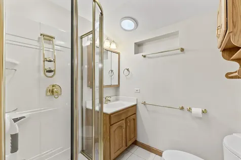 107 North Elmhurst Avenue Mount Prospect IL 60056