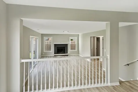 731 Roaring Brook Lane Algonquin IL 60102
