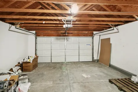 731 Roaring Brook Lane Algonquin IL 60102