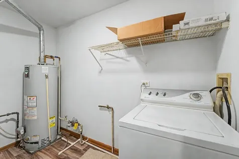 1953 North Coldspring Road Arlington Heights IL 60004