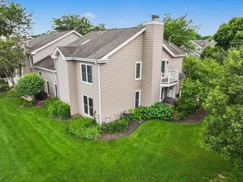 1953 North Coldspring Road Arlington Heights IL 60004