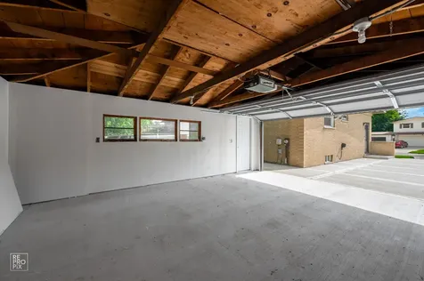 406 North Park Drive Glenwood IL 60425