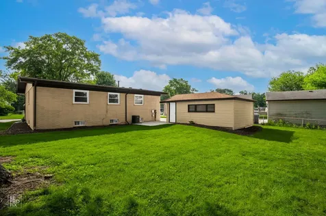 406 North Park Drive Glenwood IL 60425