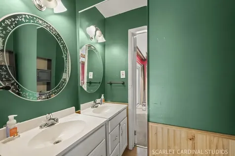 5705 Aubrey Terrace Downers Grove IL 60516